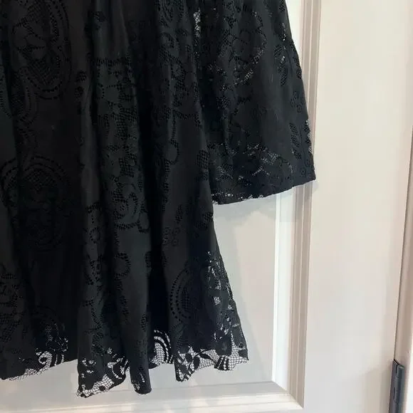 Free People Women's Black Lace Mini‎ Dress Bell Sleeve Size Small - Picture 2 of 9